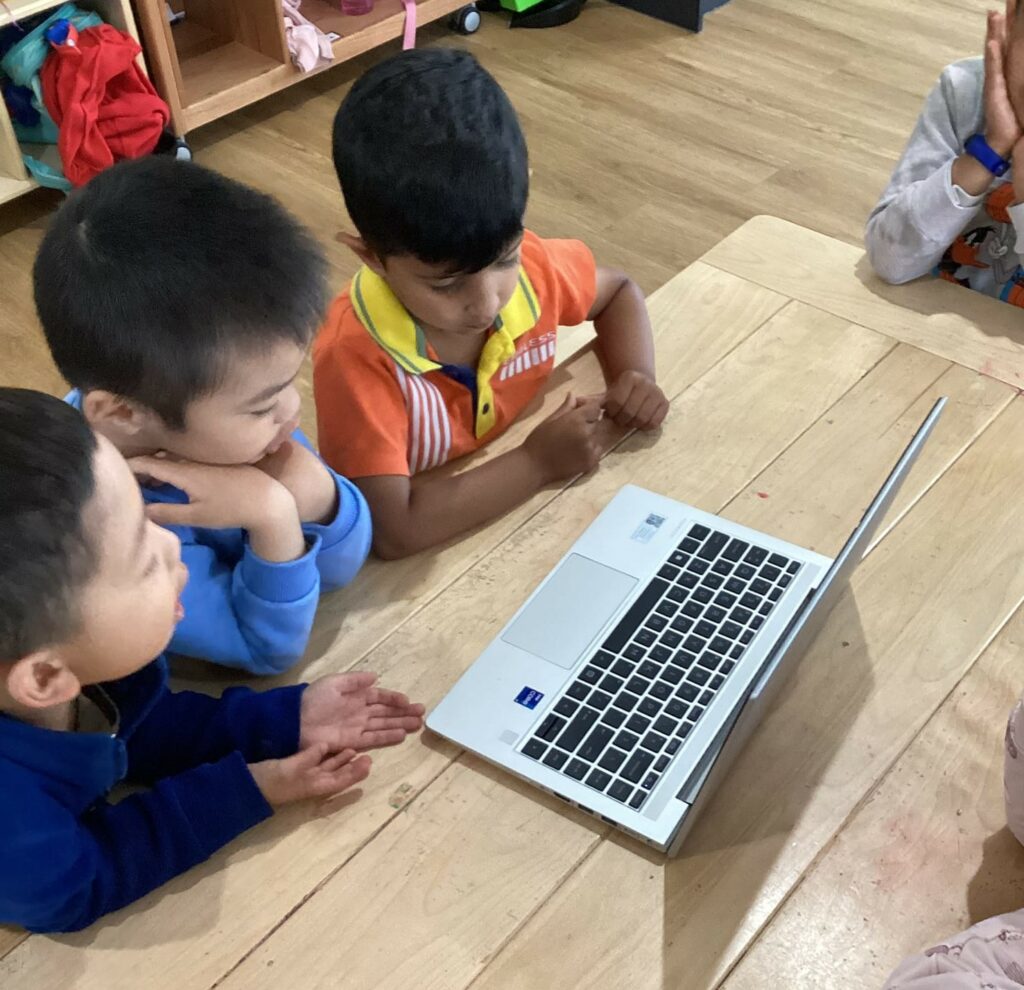 Guide to Navigating the Challenges of Parenting in the Digital Age